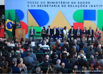 Padilha diz que principal meta é reduzir tempo de espera no SUS