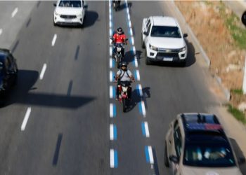 Salvador: veja tudo o que você precisa saber sobre a motofaixa na Avenida Bonocô