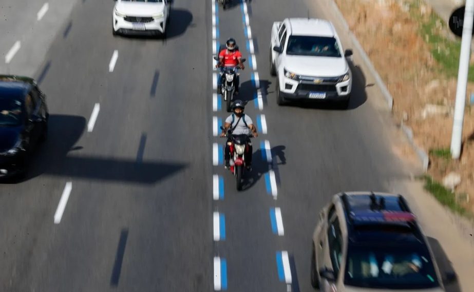 Salvador: veja tudo o que você precisa saber sobre a motofaixa na Avenida Bonocô