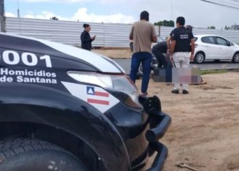 Homem é morto a tiros durante tentativa de assalto contra filha de policial