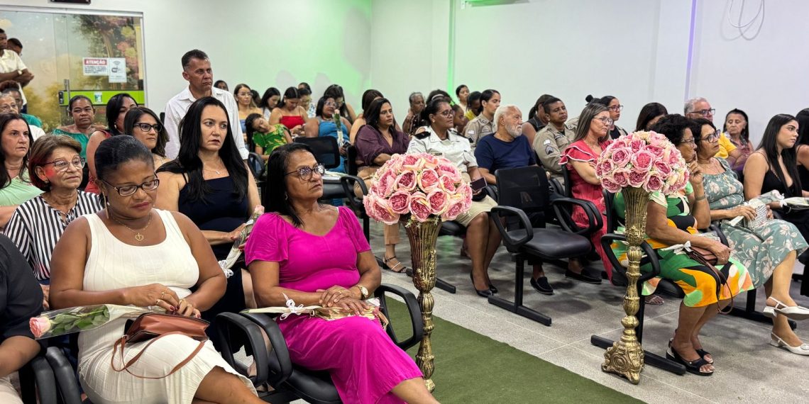 Câmara Municipal de Riachão do Jacuípe realiza Sessão Solene em homenagem ao Março Mulher 2025