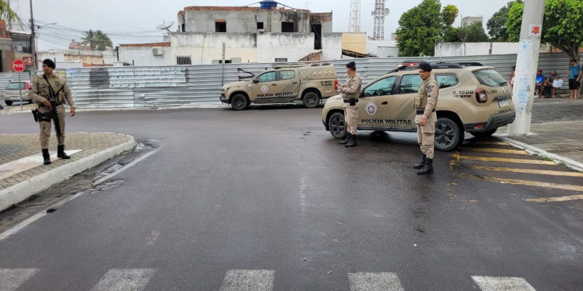 Faltando sete dias para o Coité Folia 2025, Operação Força Total da PM intensifica combate à criminalidade