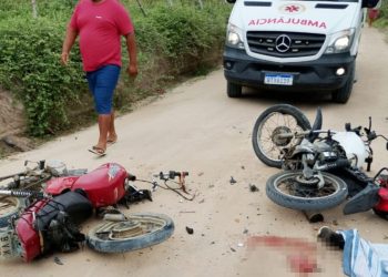 Homem morre e outro fica ferido em colisão envolvendo motocicletas