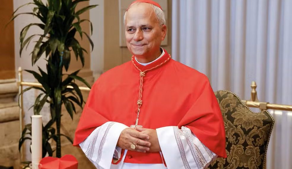 Cardeal Robert Francis Prevost é o novo papa e se chamará Leão XIV