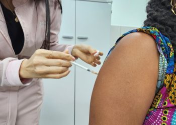 Vacina contra influenza é liberada para toda população a partir de 6 meses de idade