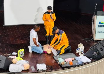 FARESI promove oficina prática de primeiros socorros em academia