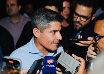 “Jerônimo quer tratar bandido com carinho e adversário político com vala”, dispara ACM Neto após fala polêmica do governador