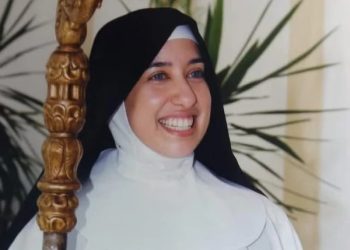 Brasileira perde cargo em mosteiro após ser considerada ‘bonita demais para ser freira’