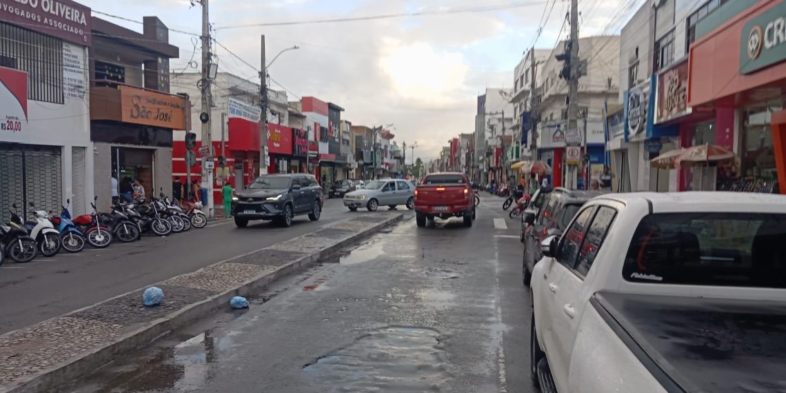 Coité: remoção do único semáforo deve despertar prefeito no sentido de renovar e implantar em outros pontos da cidade