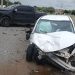 Carro da Secretaria de Saúde de Santaluz colide com caminhonete na BR-324