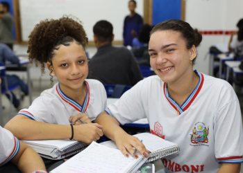 Pagamento da bolsa-auxílio do Programa Mais Estudo será por conta poupança social, a partir desta terça (17)