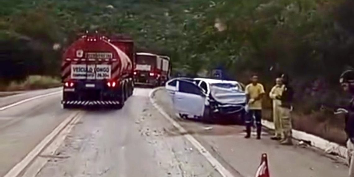 Grave acidente na BR-242 deixa quatro mortos na Chapada Diamantina