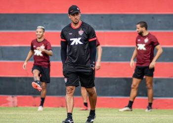 Com novos reforços, Vitória retoma atividades nesta sexta-feira após recesso da Copa do Mundo de Clubes