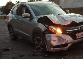 Dois mortos, vítimas de colisão entre moto e carro na BA 131