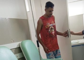 Motociclista arremessado após acidente em Queimadas já está em casa; família ver como milagre