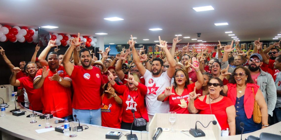 Militância petista vai às urnas neste domingo (6) para escolher novos representantes