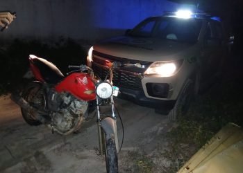  Moto furtada é recuperada em Coité, e polícia descobre que veículo já tinha restrição por furto/roubo; entenda