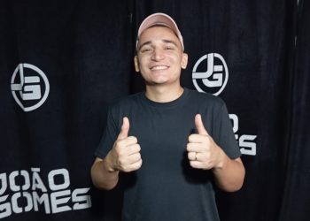 João Gomes revela não consumir mais bebidas alcoólicas após descobrir problema no fígado