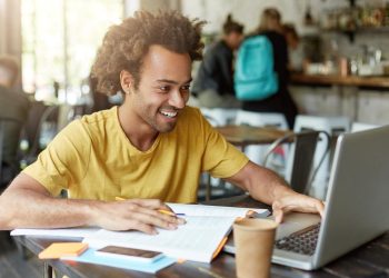 Especialistas dão dicas de planejamento e de como se preparar para o Enem