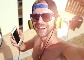 O papel da música, da estética e do ambiente na motivação para treinar