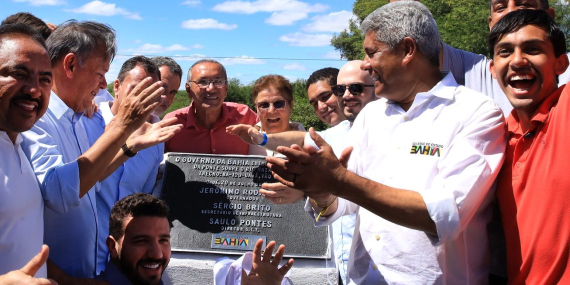 Deputada Fátima Nunes celebra entrega da ponte sobre o Rio Vaza Barris: “A obra do século para Uauá”
