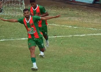 Intermunicipal – Com três expulsos, Santaluz supera Valente no clássico do sisal e mantém 100% de aproveitamento