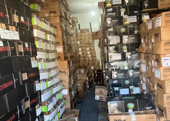 Carga de carne avaliada em mais de um milhão de reais é recuperada. O roubo aconteceu em Euclides da Cunha e toda mercadoria encontrada em Salvador