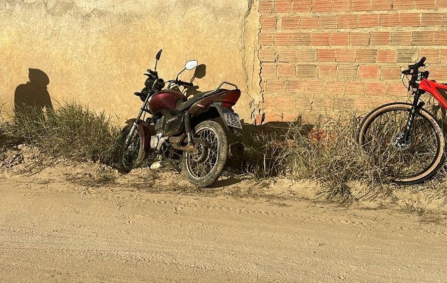 Coité – Brigada Águia Resgate atende duas ocorrências de acidentes de moto. Uma das vítimas foi transferida em estado grave