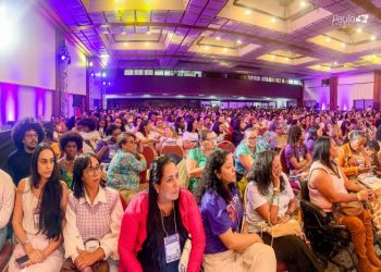Bahia abre 5ª Conferência Estadual de Políticas para as Mulheres com anúncios e pactos para fortalecimento dos direitos femininos