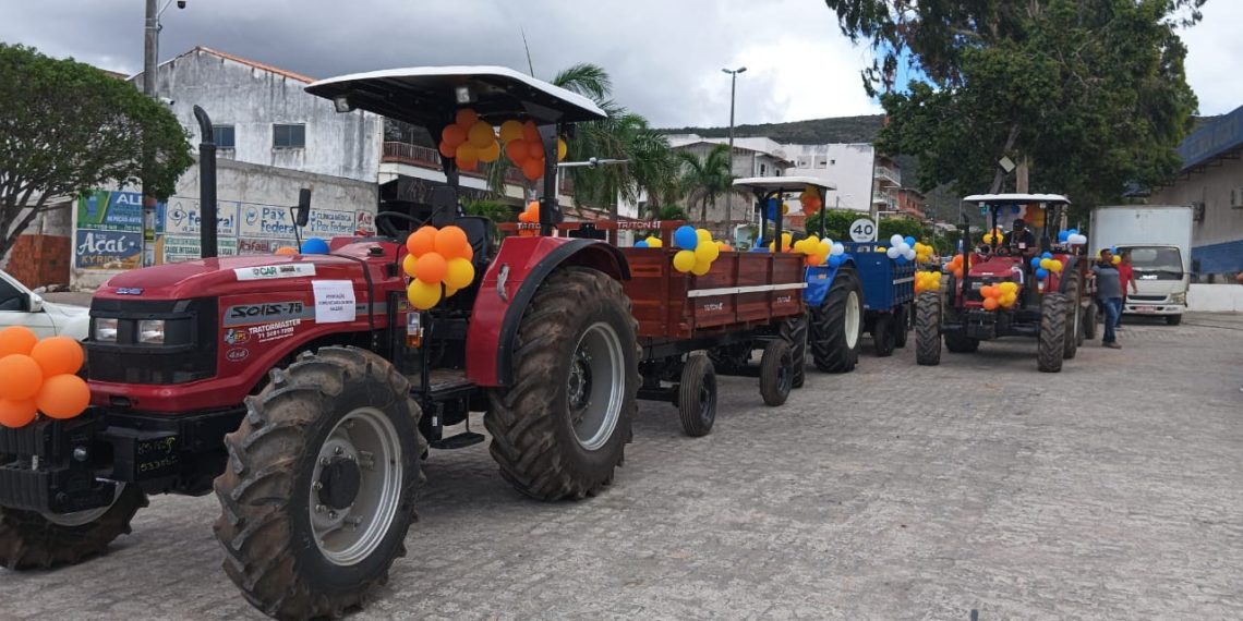 Monte Santo – Prefeitura destaca avanços da agricultura familiar em ato público. Evento contou com a participação do poeta cordelista Evilésio Silva