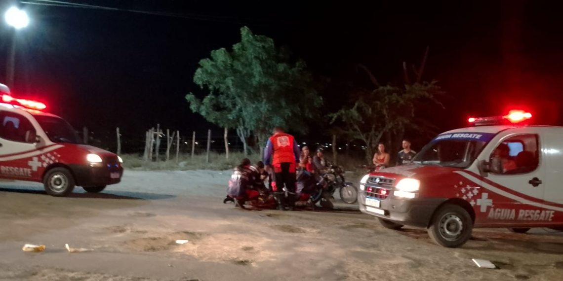Câmera de segurança registra grave colisão entre duas motocicletas no cruzamento da BA 409 com a BA 411
