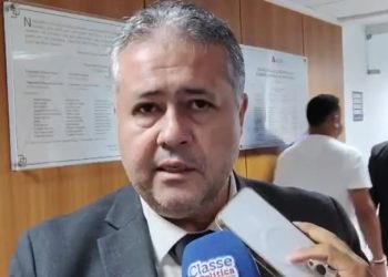 Deputado Alex da Piatã reage a declarações do prefeito de Coité e defende governador Jerônimo Rodrigues: “No mínimo o prefeito foi altamente deselegante”