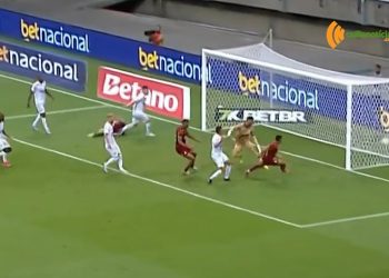 Bahia vence o Ceará no apagar das luzes e está na final da Copa do Nordeste