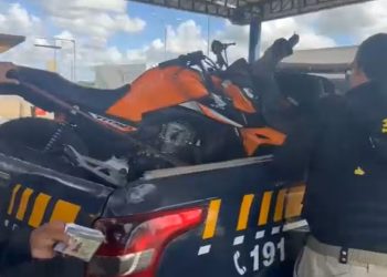 Passageiro é preso após transportar moto furtada dentro de ônibus intermunicipal que saiu de SP para Euclides da Cunha