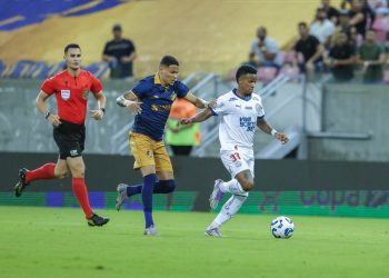 Bahia empata com o Retrô e avança às quartas da Copa do Brasil