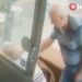 Taxista infarta ao socorrer colega que estava tendo parada cardíaca e os dois morrem (vídeo)