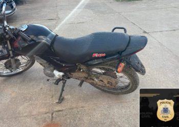 Polícia Civil encontra motocicleta utilizada em assassinato de dona de bar