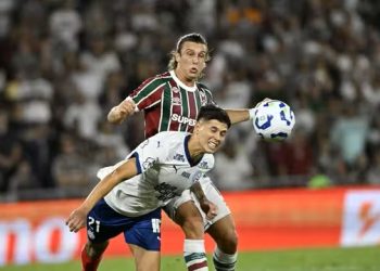 Bahia joga mal, perde de 2 a 0 para o Fluminense e dá adeus a Copa do Brasil
