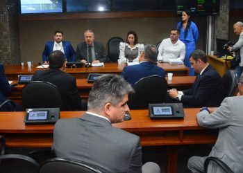 Presidida pelo deputado Alex da Piatã, Comissão de Saúde da ALBA articula apoio ao Hospital Aristidez Maltez