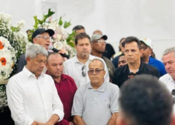 Corpo da ex-prefeita Cecilia Petrina é velado na Câmara Municipal de Itiúba com presença do governador Jerônimo Rodrigues