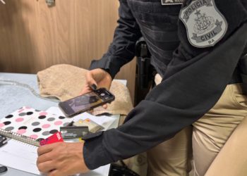 Ex-servidora da Hemoba é presa por desviar mais de meio milhão de reais