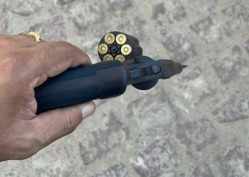 Homem é preso por tentativa de homicídio e tráfico de drogas em Teofilândia