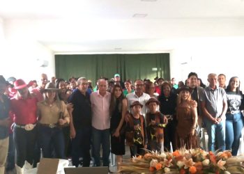 Candeal realiza primeira reunião para formalizar Associação de Cavalgadas e Vaqueiros