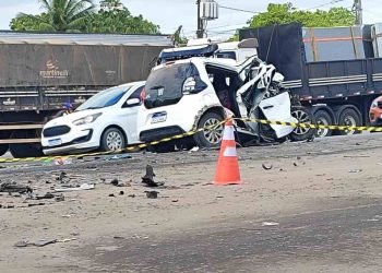 Acidente na BR-101 deixa uma mulher morta e três feridos