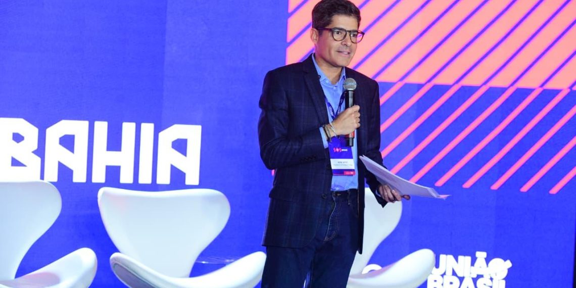 “É um absurdo metade das UTIs da Bahia estarem em Salvador e o restante em só 37 municípios”, diz ACM Neto