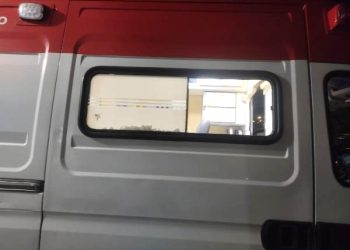 Ambulância é apedrejada durante atendimento de paciente