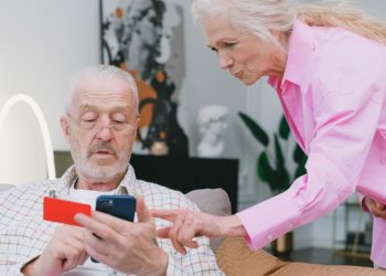 Como funciona a análise de crédito em bancos digitais e o que considerar antes de solicitar um cartão