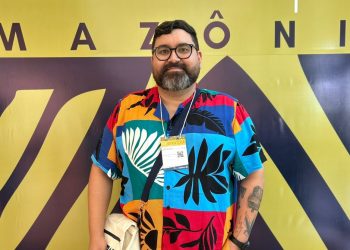 Professor da rede estadual lotado em Riachão do Jacuípe leva pesquisa e obra de sua autoria ao Acre