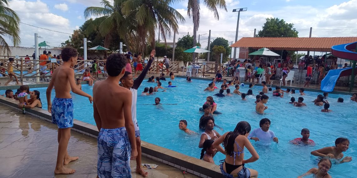 APAEB celebra o Dia das Crianças com grande festa em Valente e reúne mais de 500 participantes