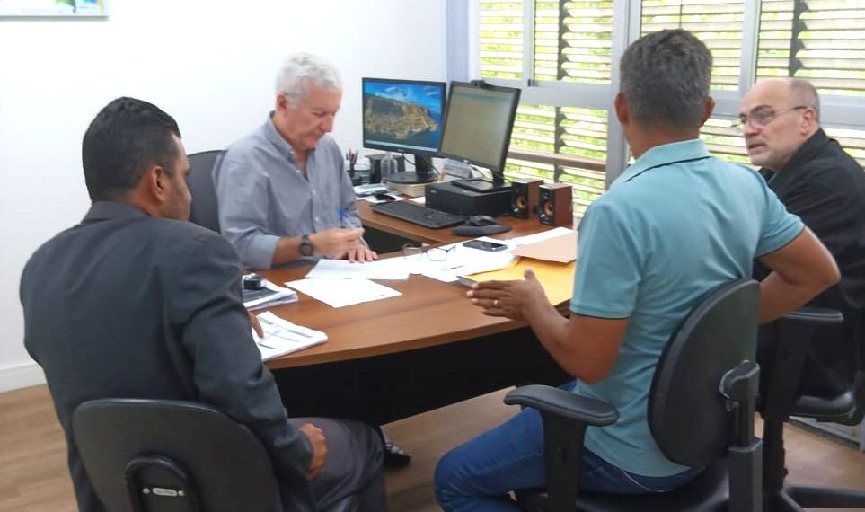 Vereadores de Capela do Alto Alegre buscam melhorias na iluminação pública e tratam de novas demandas em Salvador